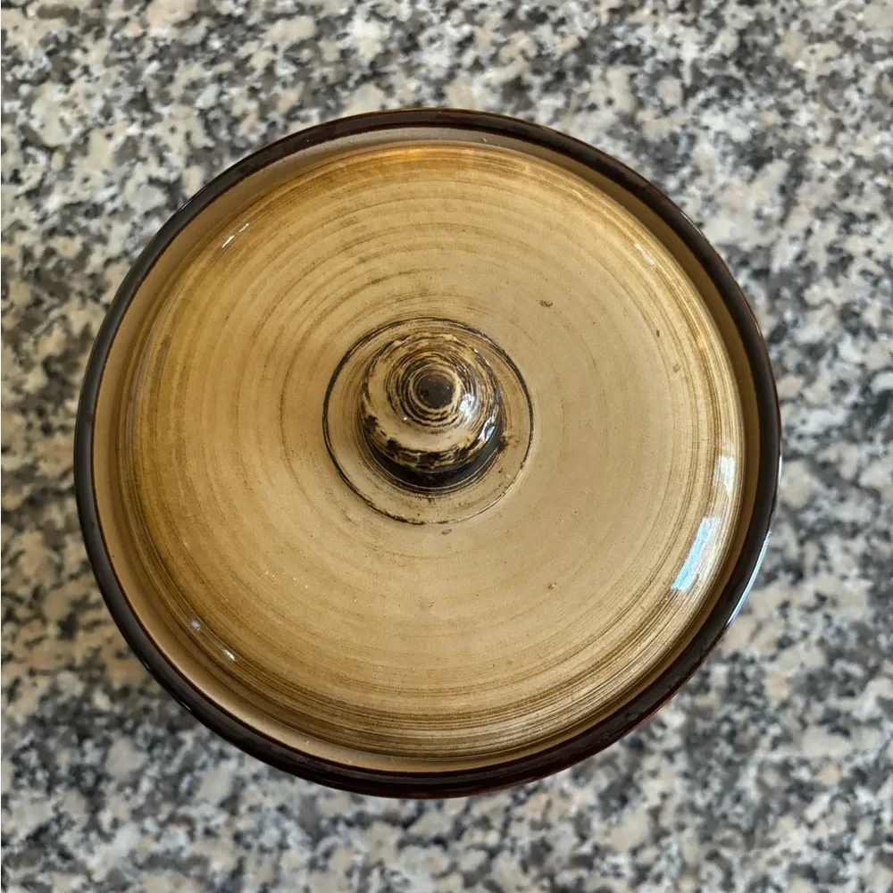 Vintage Cookie Jar Oven Proof Stoneware Made in USA No Chips or cracks